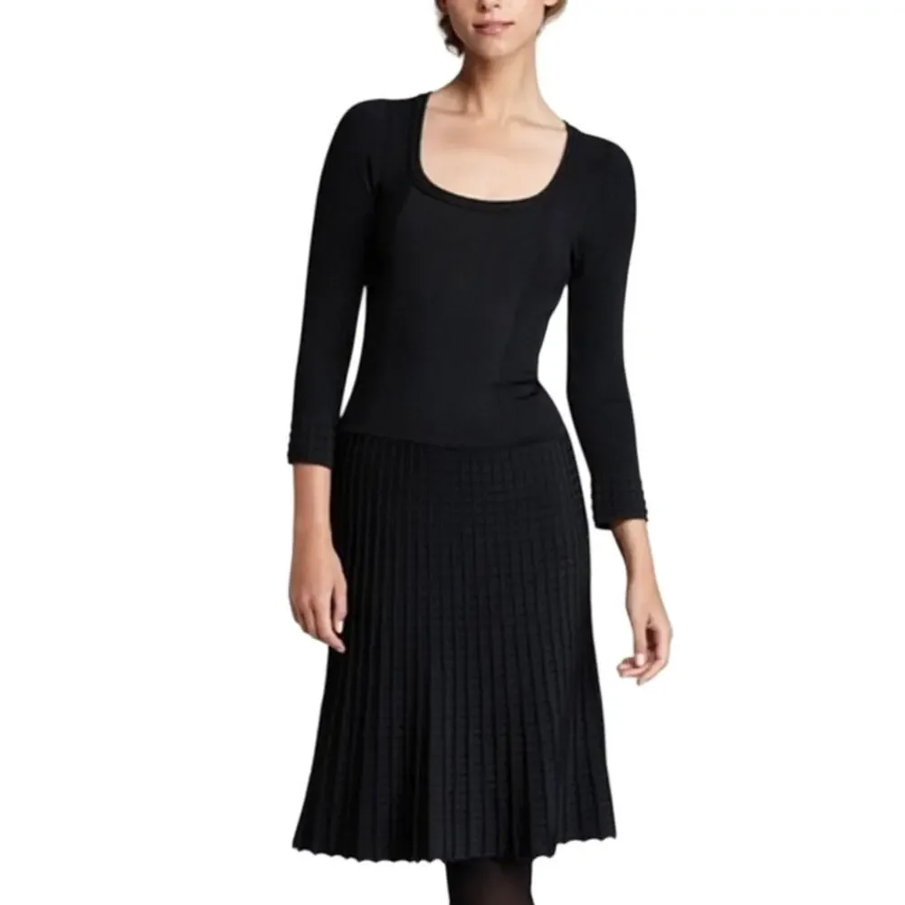 Tory Burch Black Thea Dress Womens Size Medium Ribbed Knit Sweater Flattering